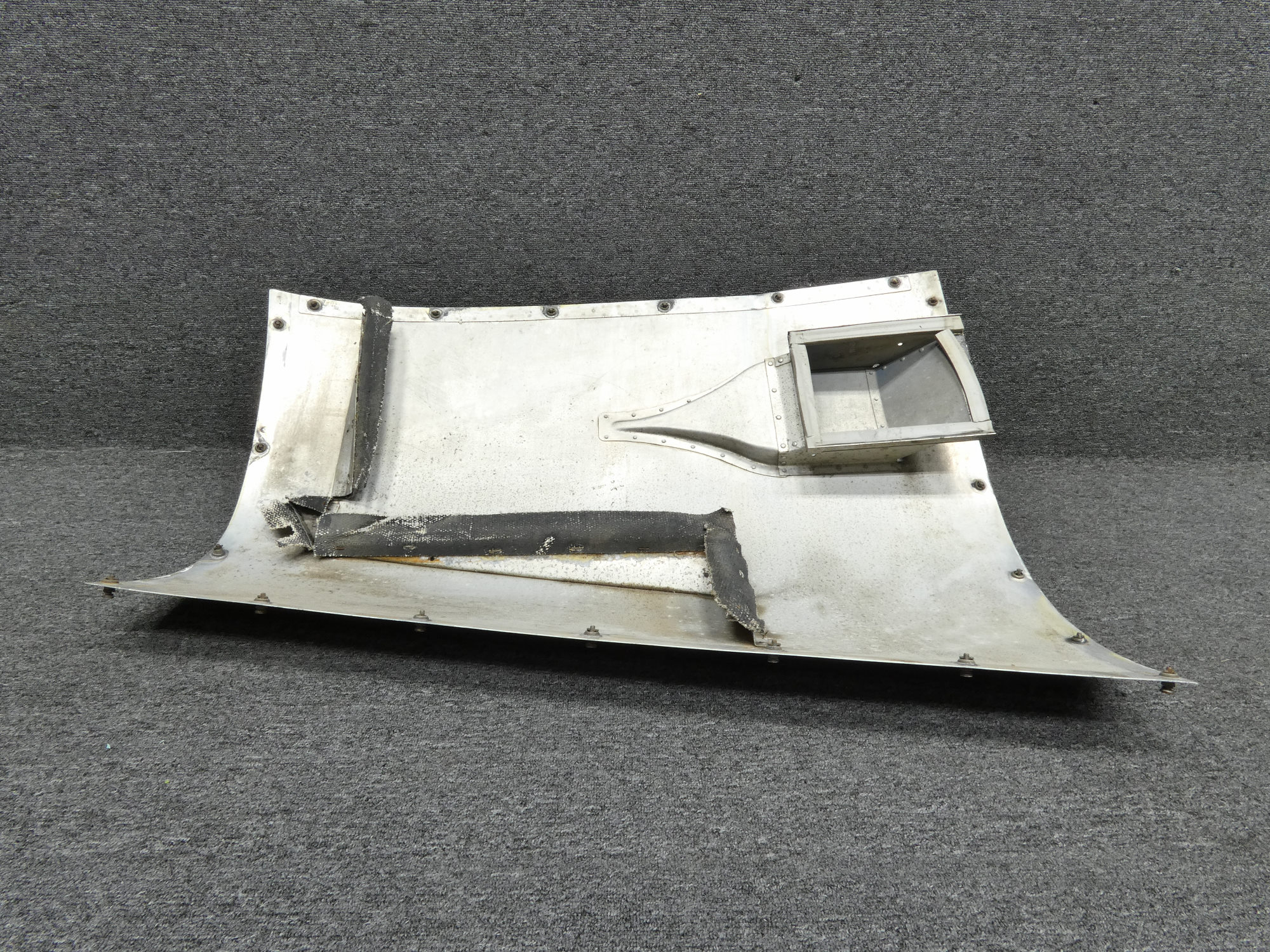 2252042-15 Cessna 182RG Cowl Assembly Upper LH For Sale