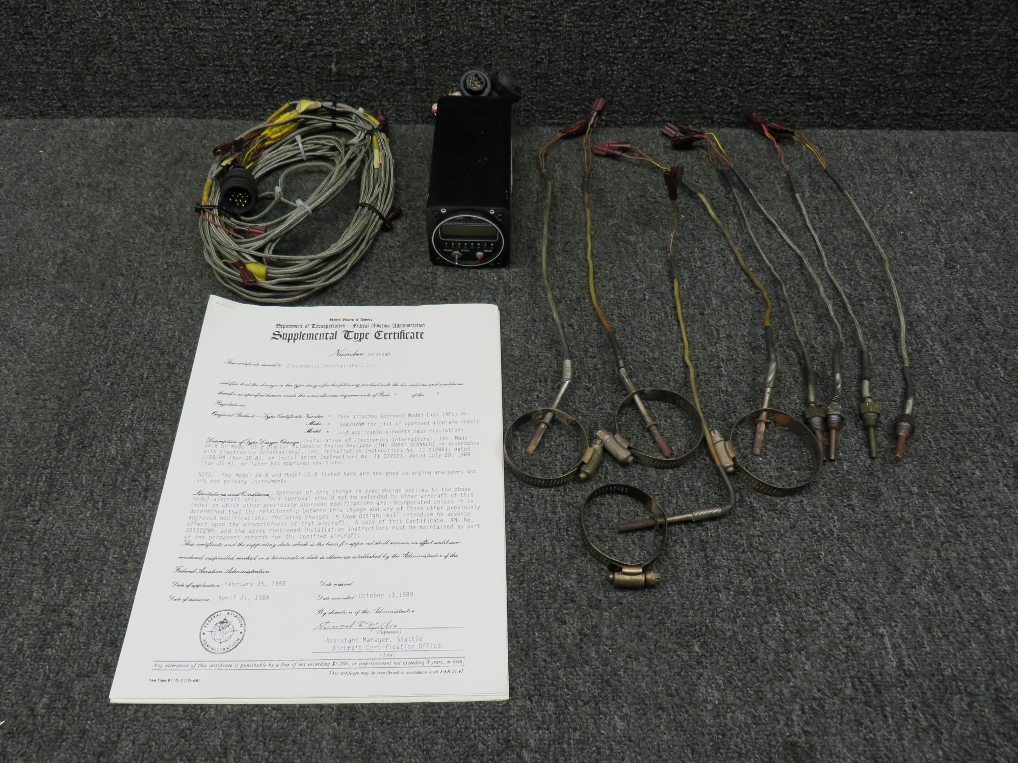 SR-8A Electronics Int Exhaust Gas Temp Indicator w Probes, Wiring