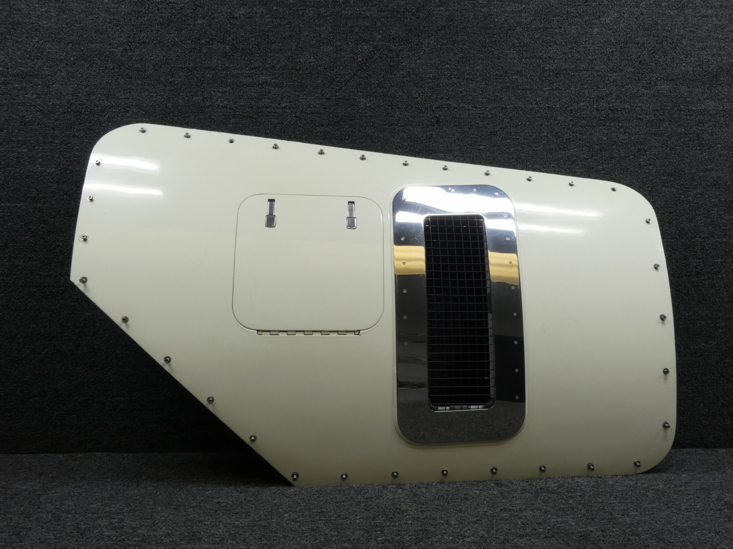 6612640-3 Cessna 560XL Citation XLS+ Apu Access Door Inlet Panel