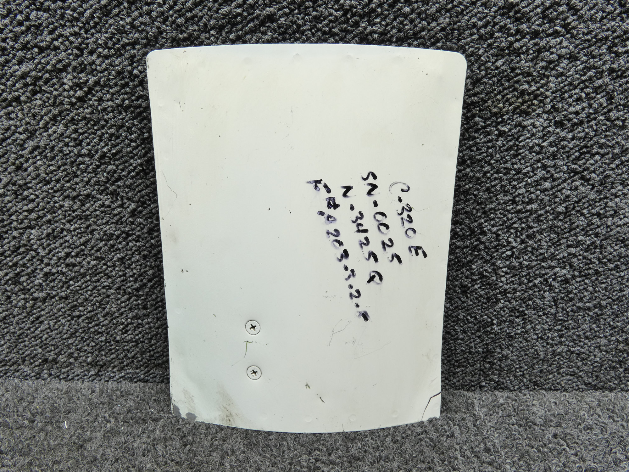 専用ページ118 0851172-201 Cessna 320E Cowl Flap Door Assembly Outboard Right