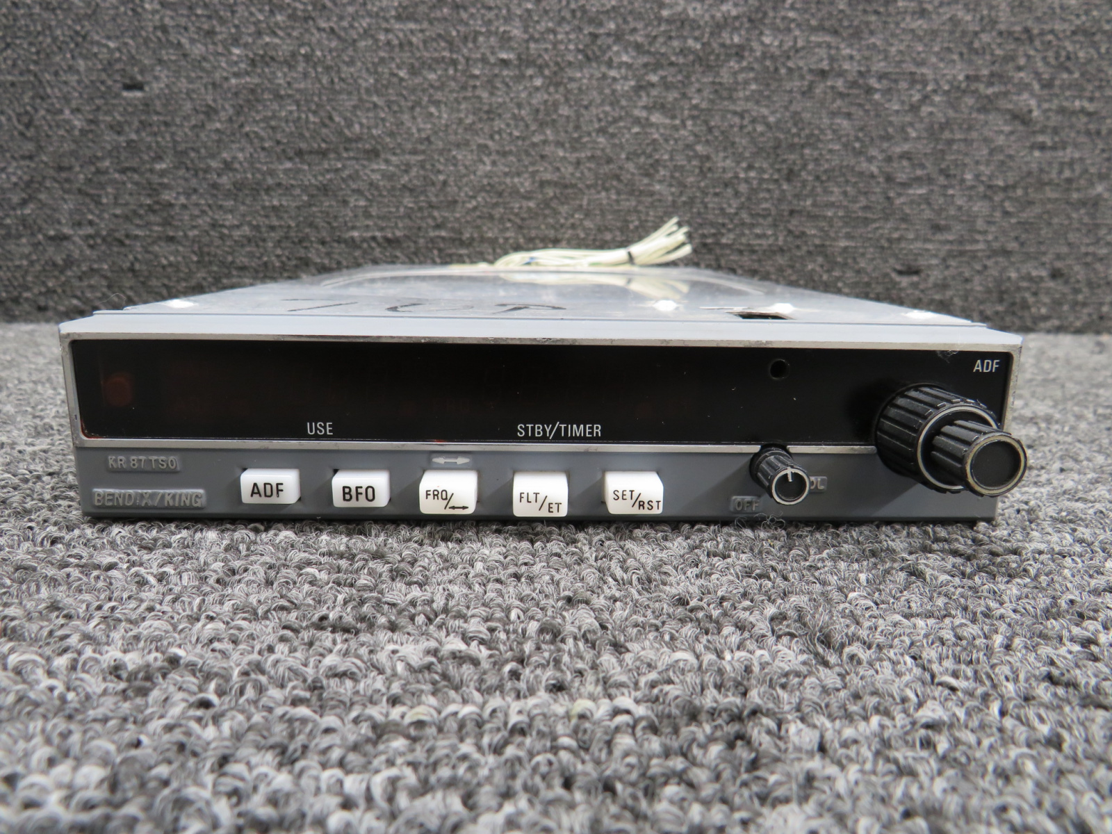 066-1072-06 Bendix-King, Allied-Signal KR-87 ADF Receiver w Tray