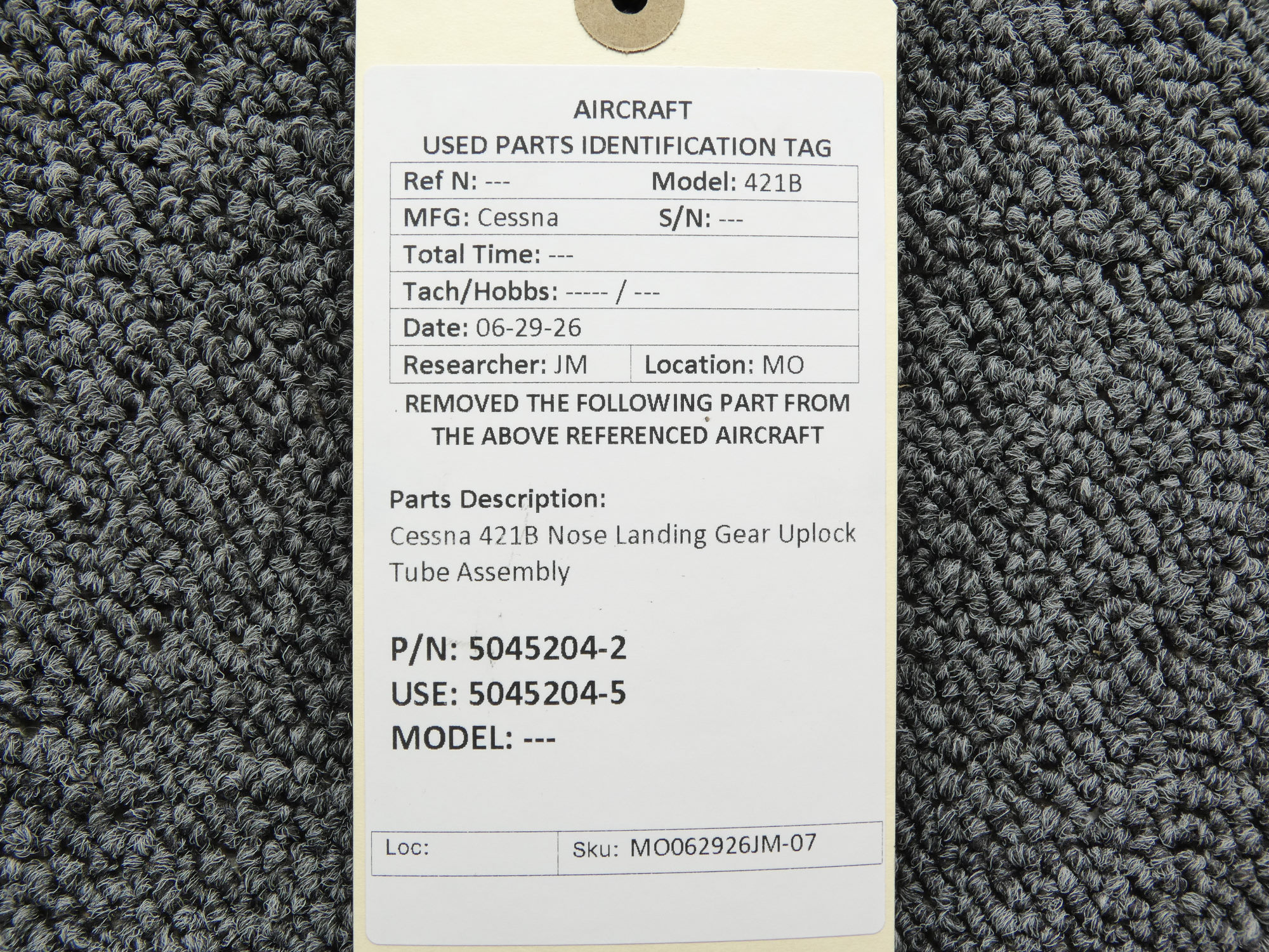 5045204-2 (Use: 5045204-5) Cessna 421B Nose Landing Gear Uplock