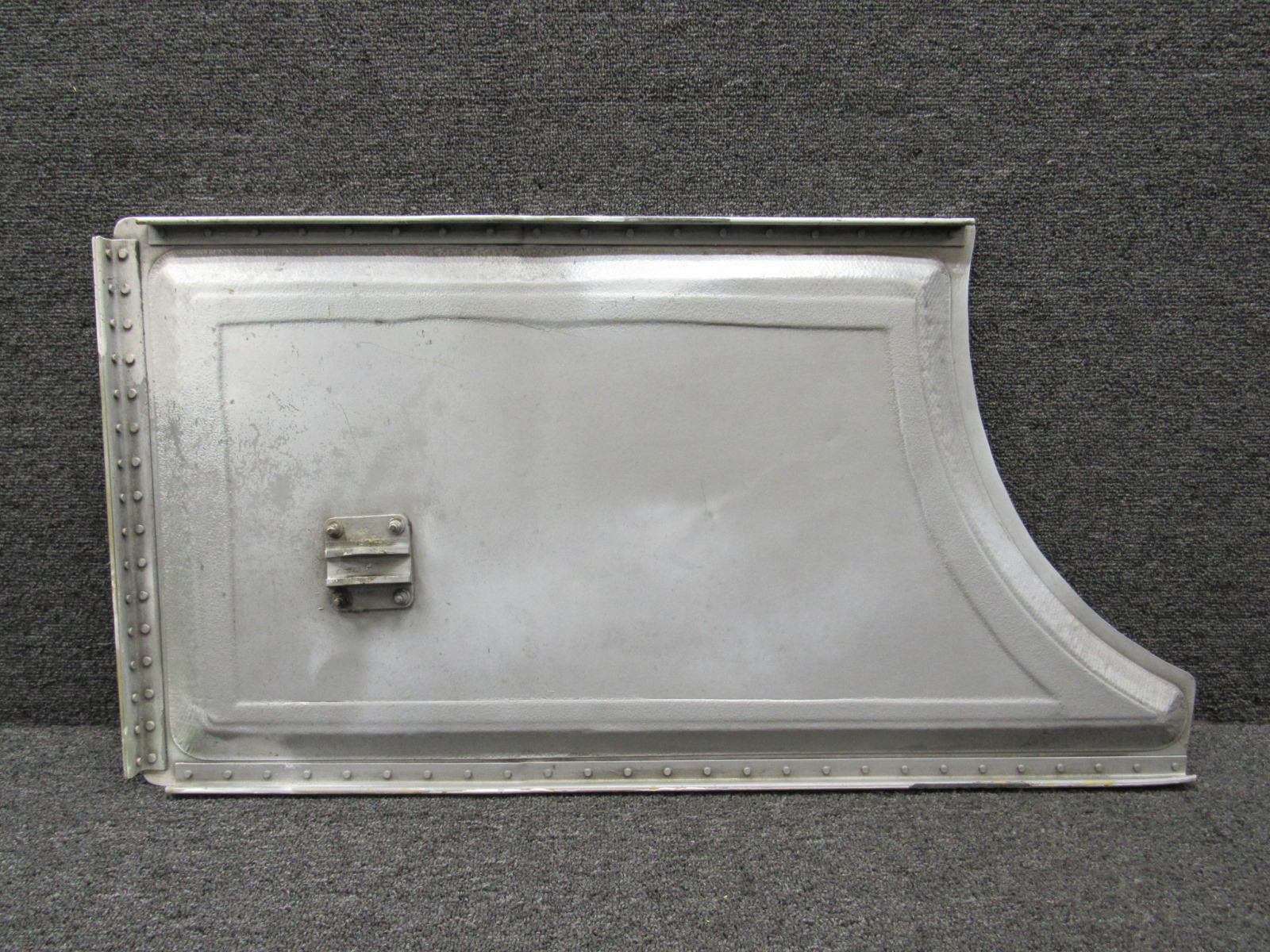 Cessna117出品　2個口 6327000-36 (Alt: 6327000-64) Cessna 525 Citation CJ1 Main Landing