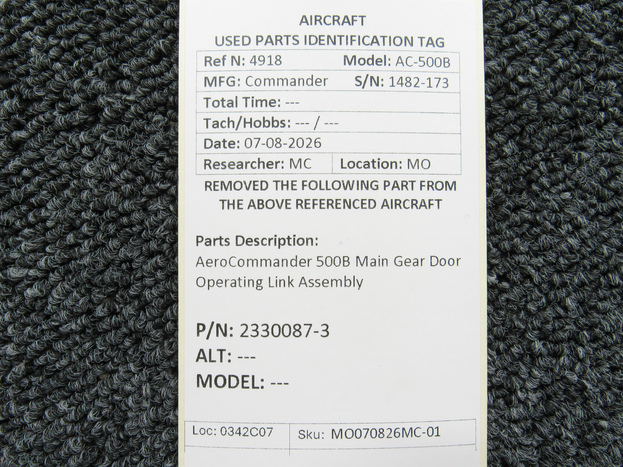 2330087-3 AeroCommander 500B Main Gear Door Operating Link