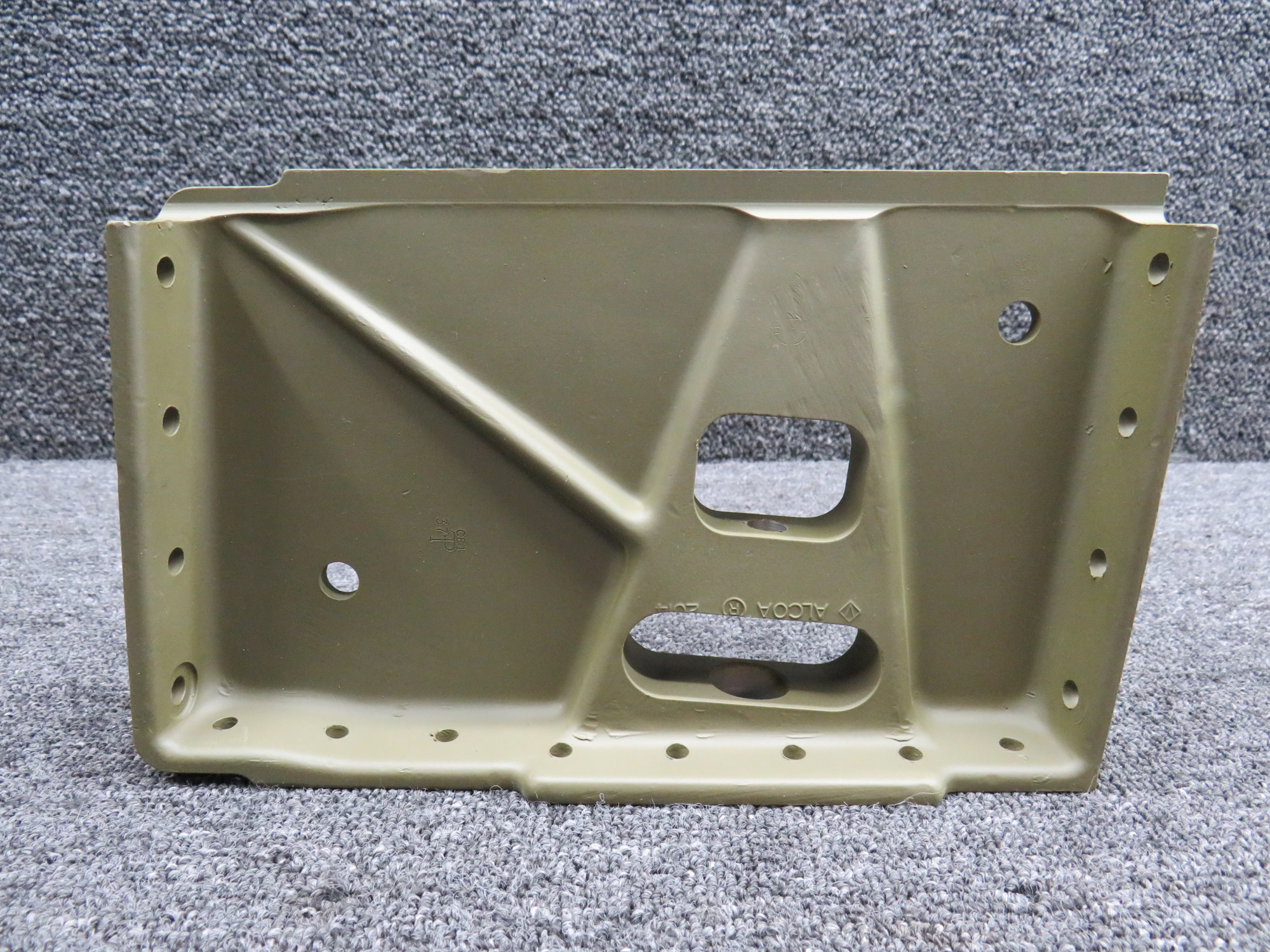 0741602-2 Cessna 182M RH Main Landing Gear Inboard Support (Zinc)