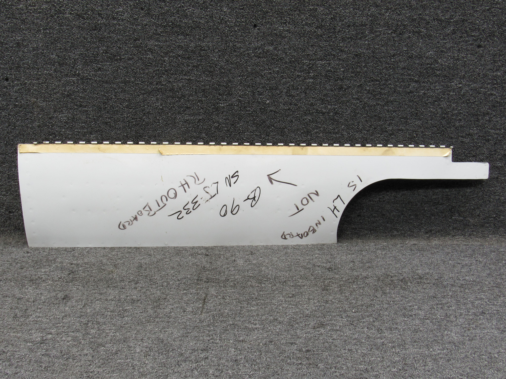 バッジ 50-810129-34 (Use: 90-810011-1) Beechcraft KA-B90 Main Gear