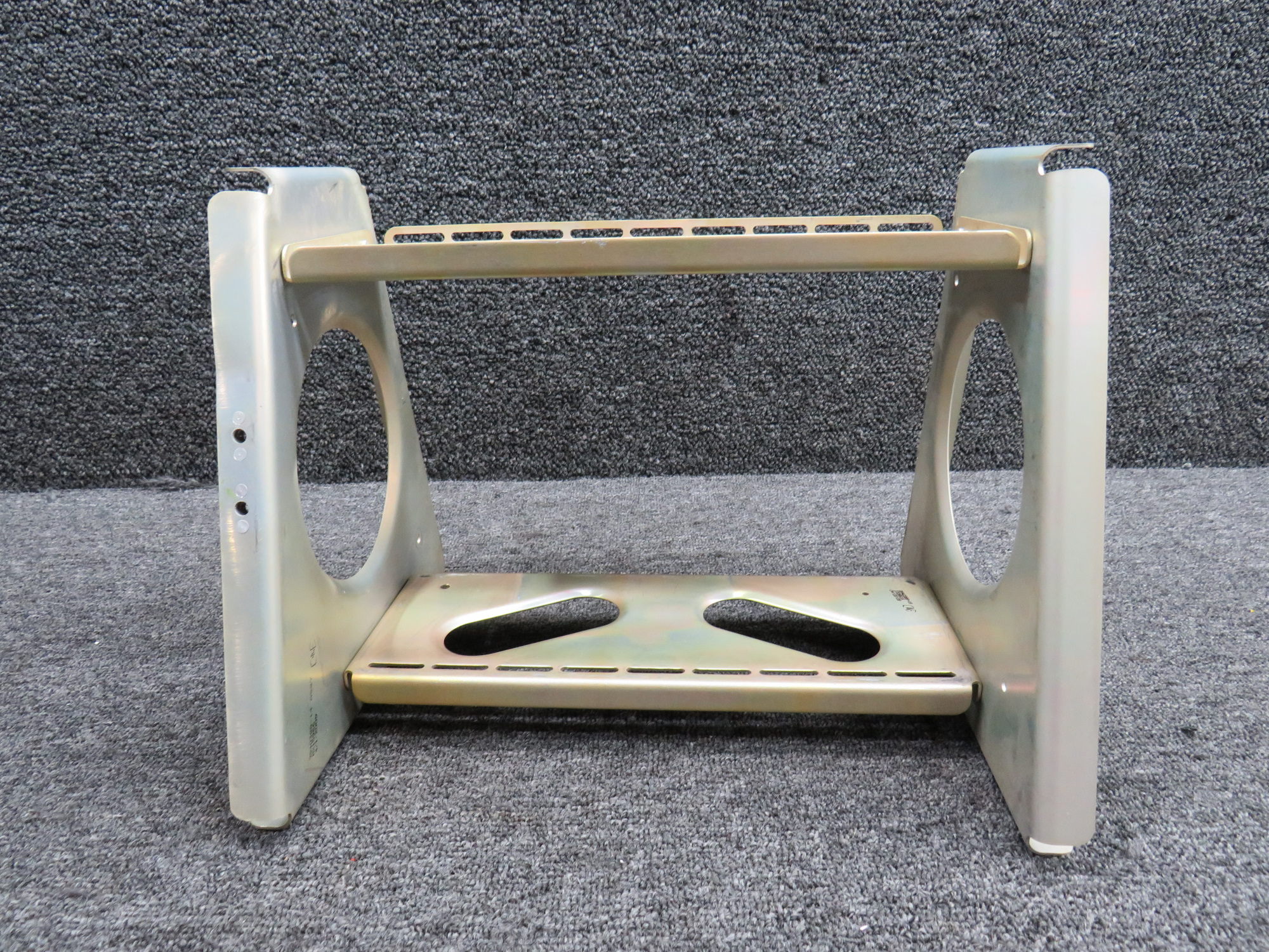Nca1228ページ 3940388-15 Cessna 182S Remote Rack Assembly For Sale
