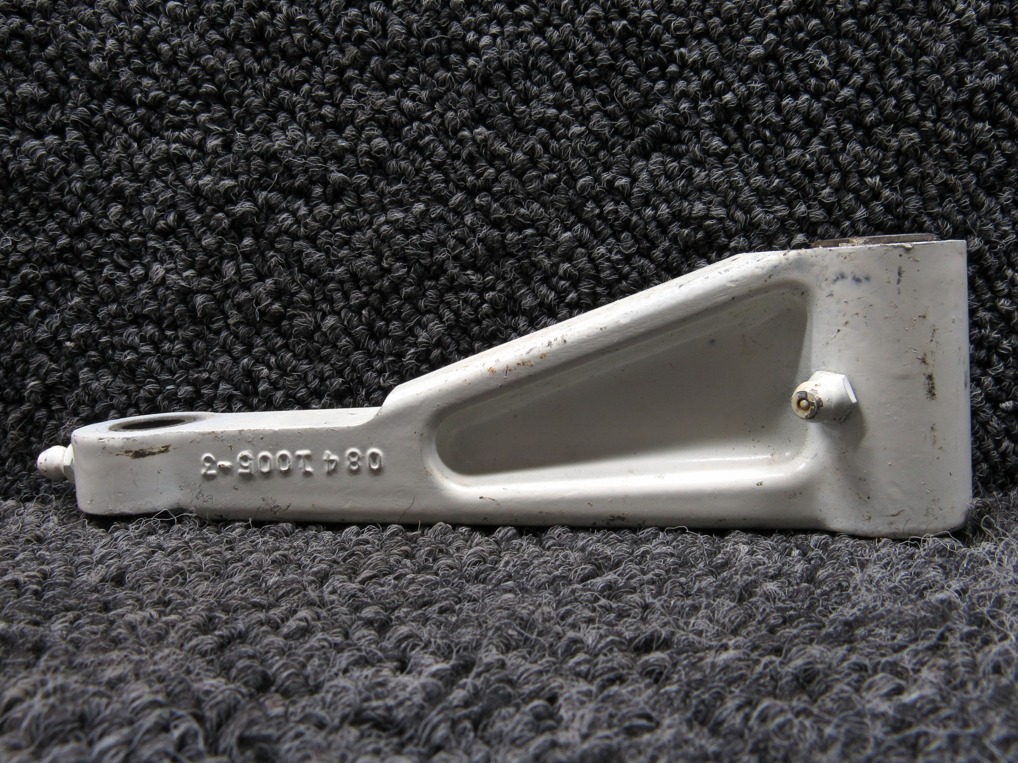 nnページ 0841005-3 Cessna 310J Nose Gear Lower Torque Link For Sale