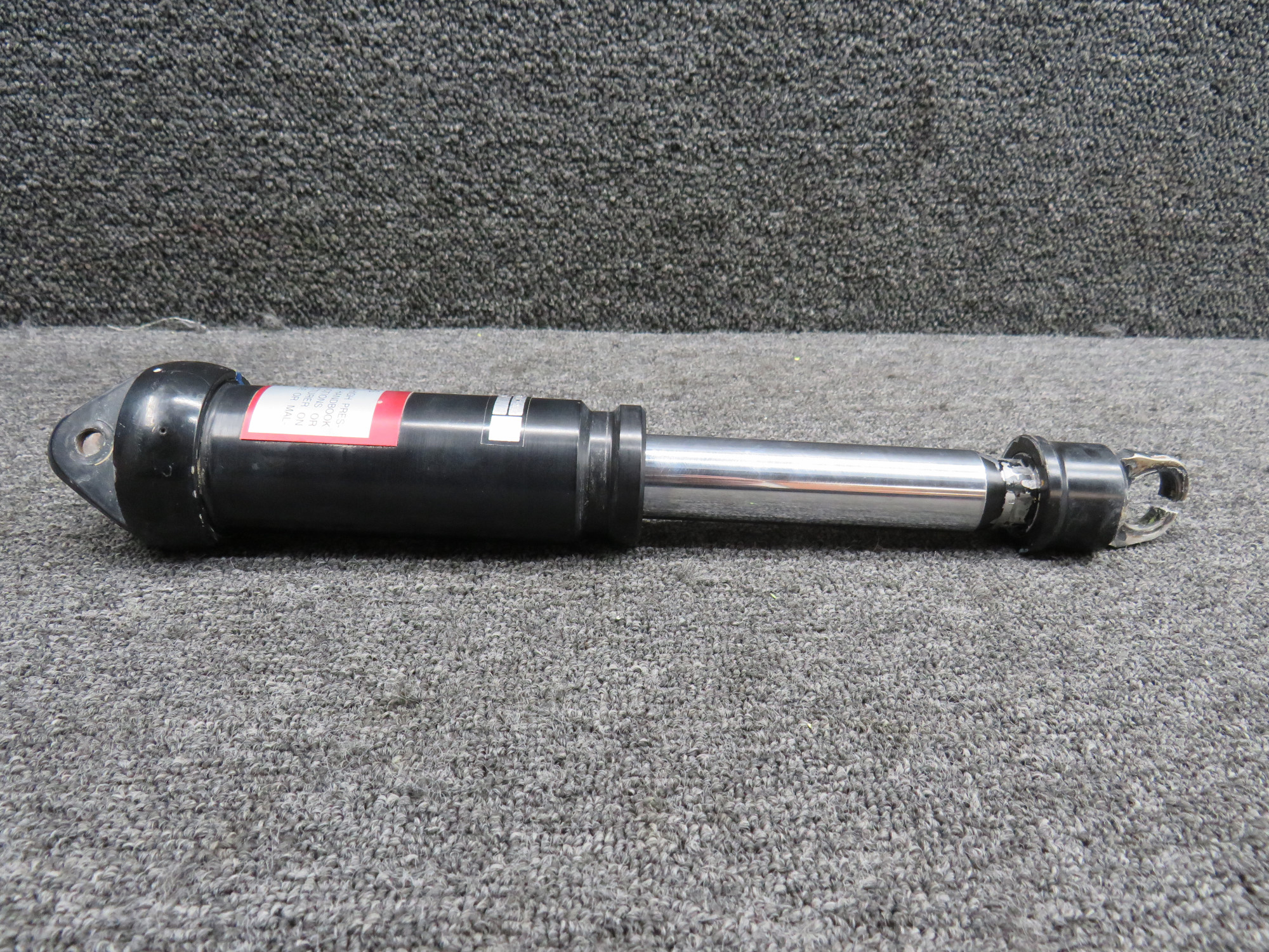 a&ページ 269A3150-21 Schweizer 269C Landing Gear Aft Damper Assembly (Core