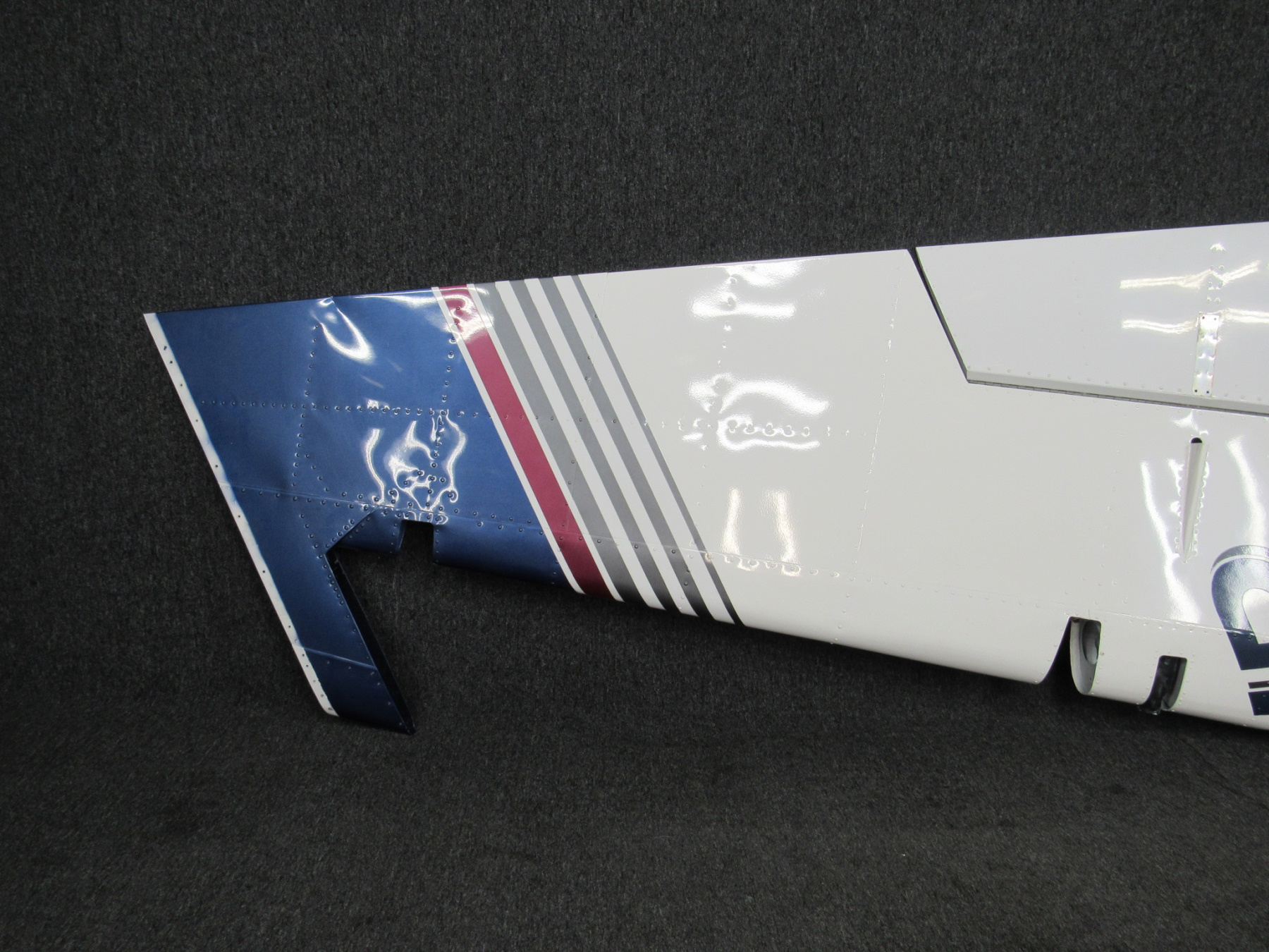 5133020-200, 5133015-27 Cessna 421C Rudder Assembly with Trim Tab