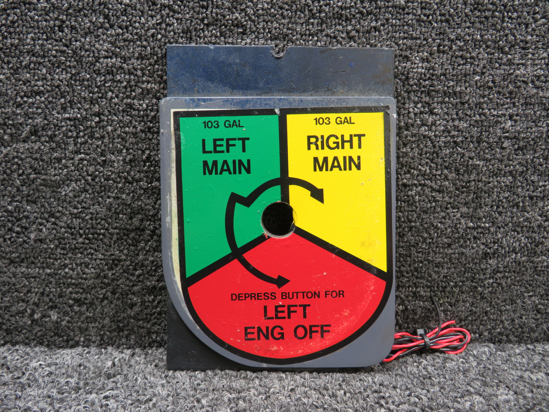 atnuj1992ページ 9910077-35 Cessna 421C Auxiliary Fuel Selector Panel LH (Lighted