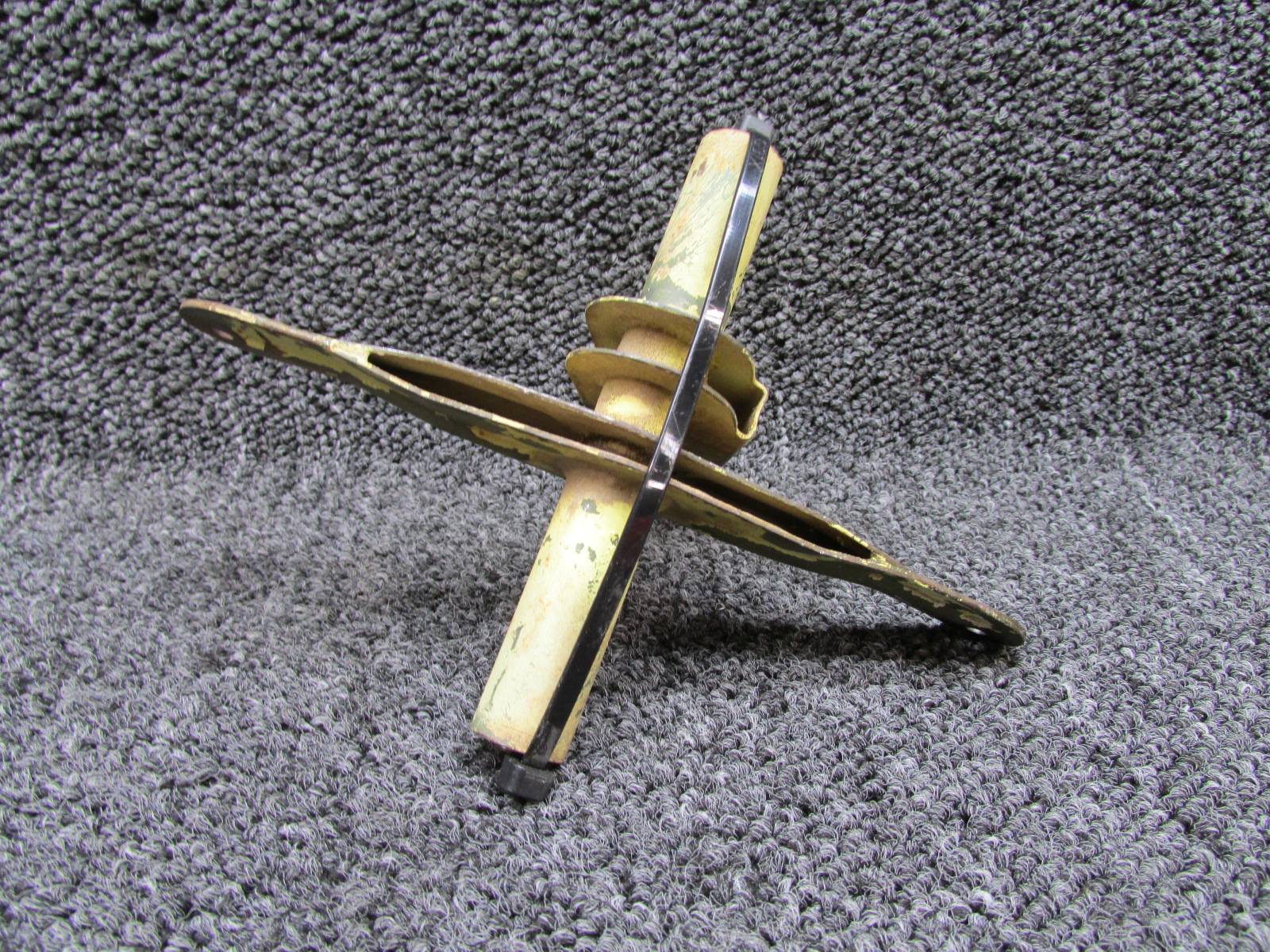 0523535-1 Cessna 172 Flap Bellcrank Assembly Right Hand