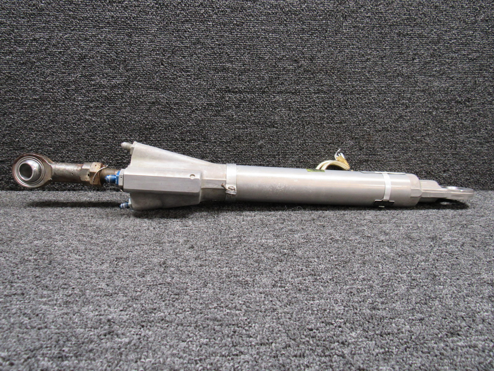 9912063-11 Cessna Citation I Model 500 Nose Landing Gear Actuator