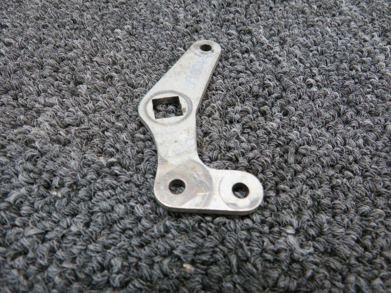 0811490-89 Cessna 310D Door Handle Bellcrank (BD)