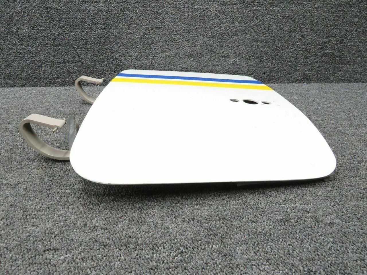 0717037-6 (USE: 0717037-8) Cessna 172S Baggage Door Structure