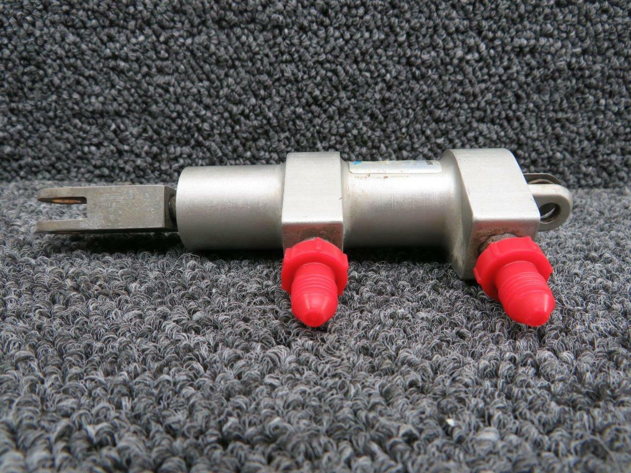 A2460 (USE 5154067201) Cessna 402C Gerdes Master Brake Cylinder