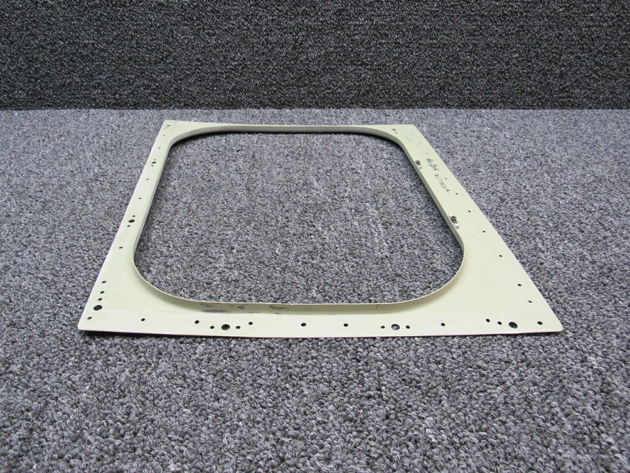 2212025-2 Cessna 182T Tail Access Panel Support