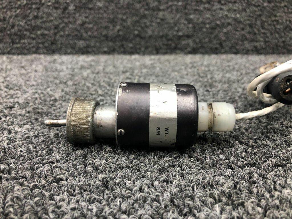 1A3C2 Cessna 172S UMA Tachometer Sending Unit Probe Assembly (28V)