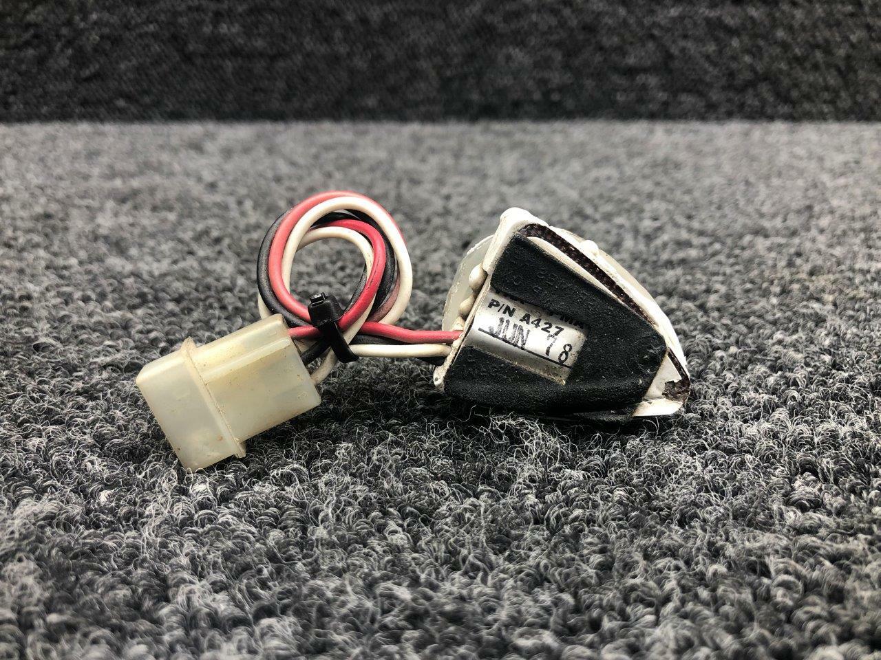 C6220060102 / C6220060103 Cessna 172M Strobe Light Assembly (Volts 14)