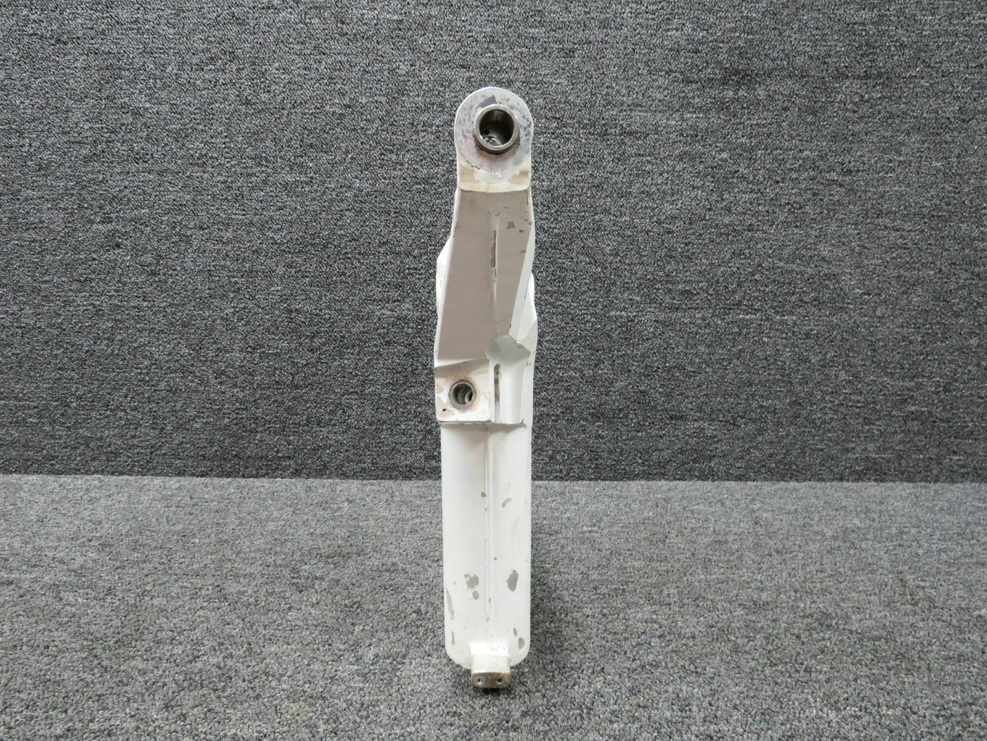 83605005 Piper PA46 Main Landing Gear Trunnion RH