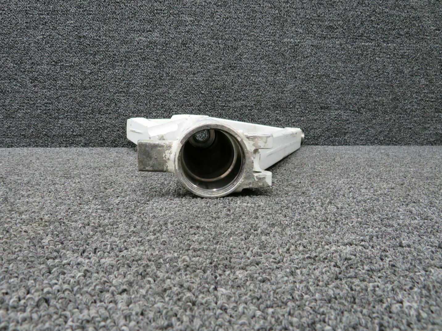 83605005 Piper PA46 Main Landing Gear Trunnion RH