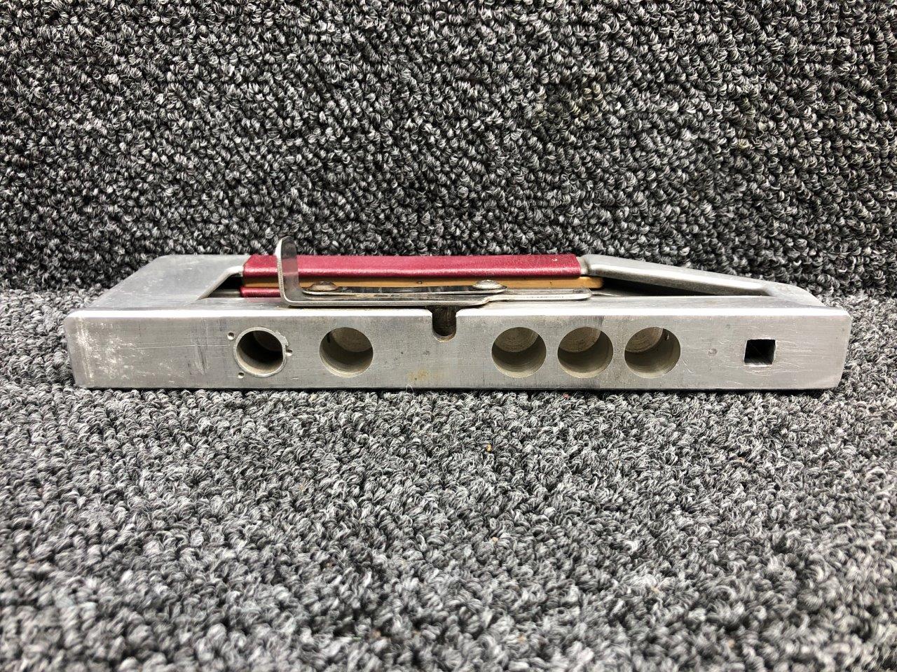 1517105-20 Cessna T337G Upper Cabin Door Handle Assembly Inner