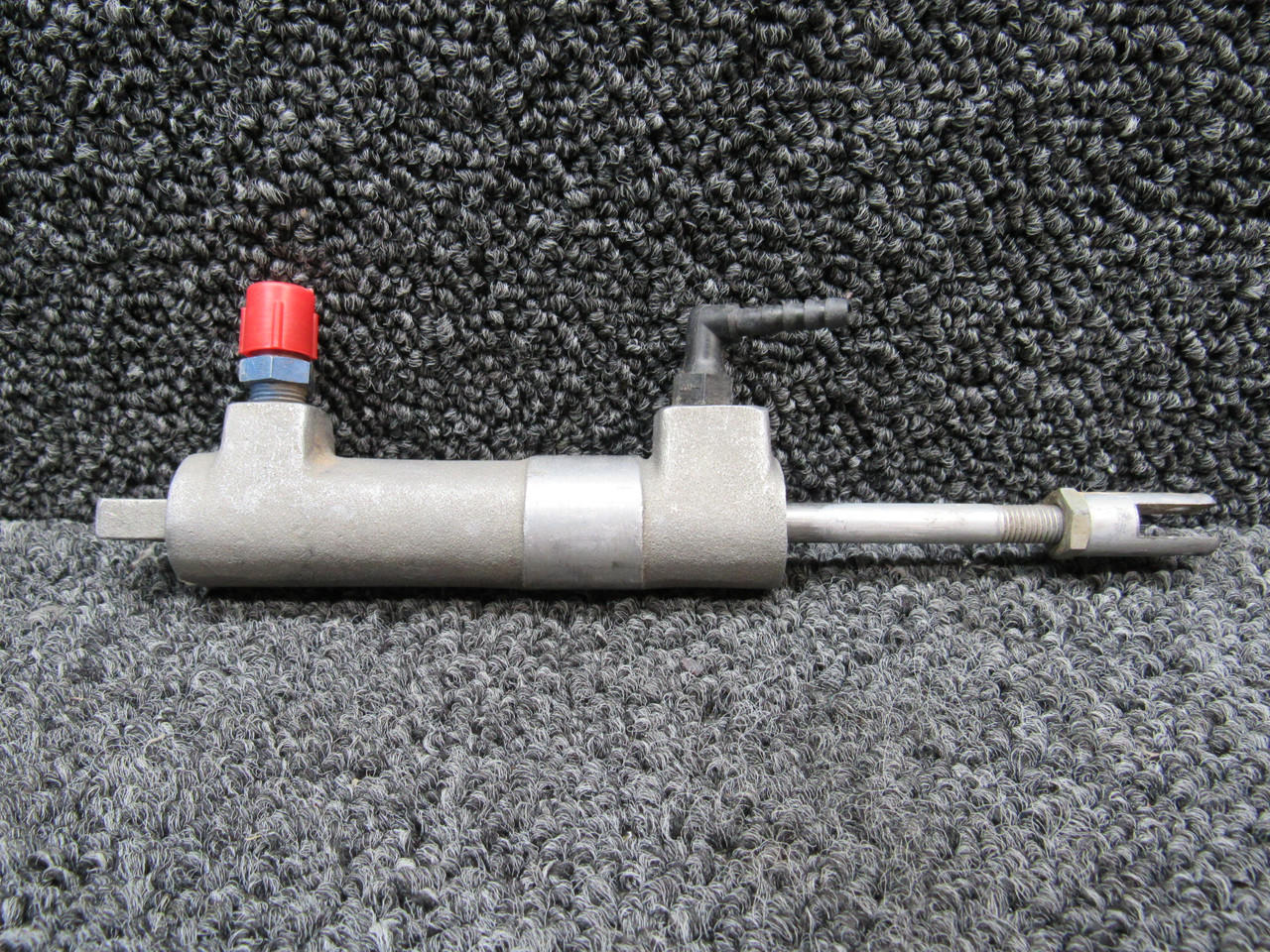 A11044 Bellanca 7KCAB Gerdes Master Brake Cylinder Assembly