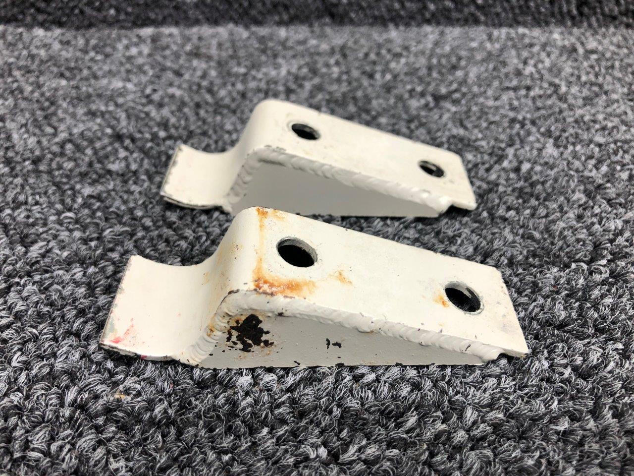 Nagi SD17 1714077-1 Cessna 177B Rear Seat Attach Retainer Set Assembly
