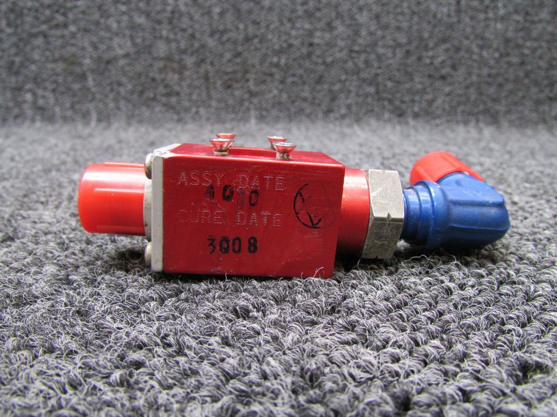 72CA0279 (Alt: 9851070-2) Cessna 162 AVI Fuel Shut Off Valve