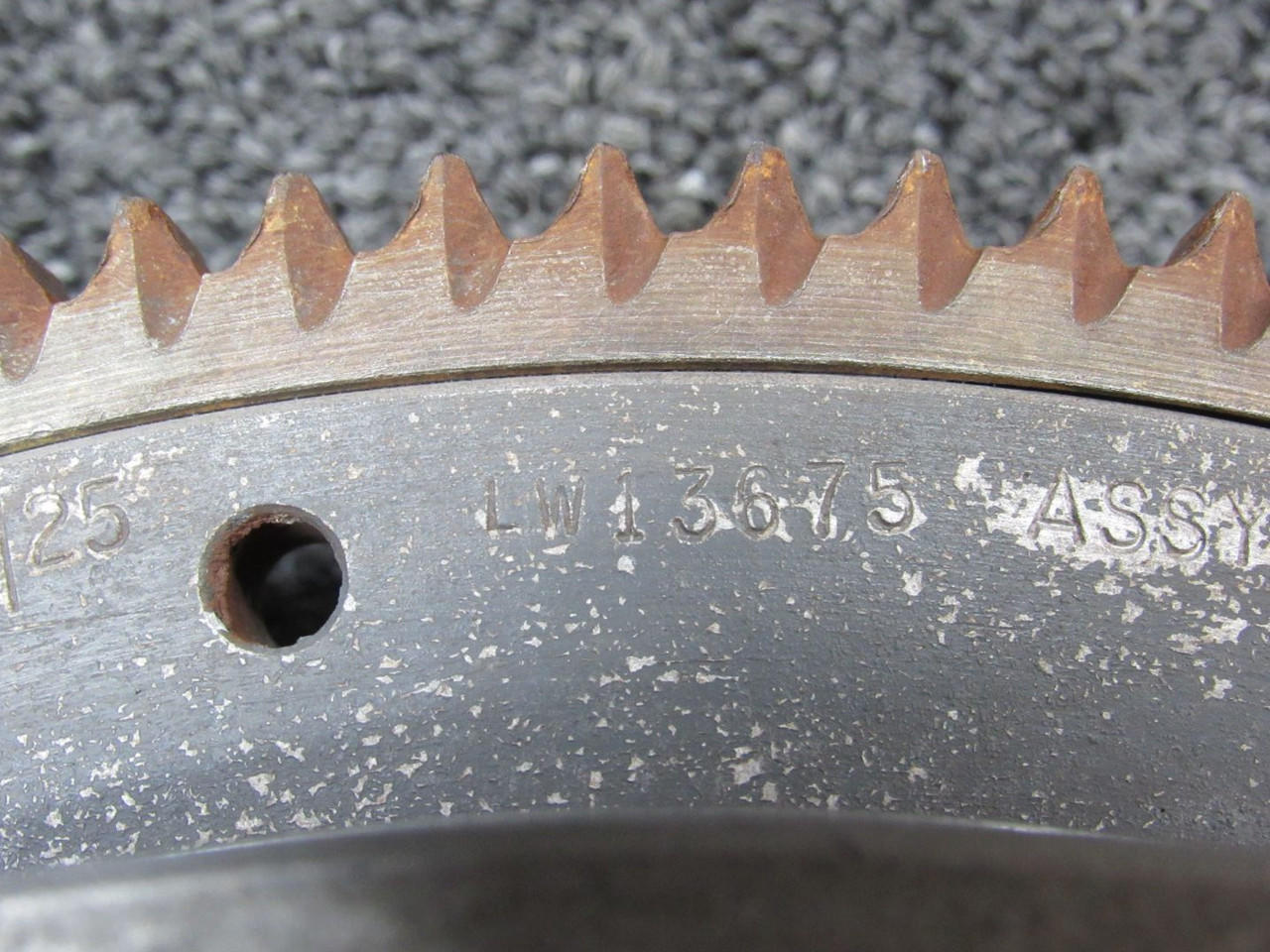 LW13675 O235L2C Starter Gear Ring