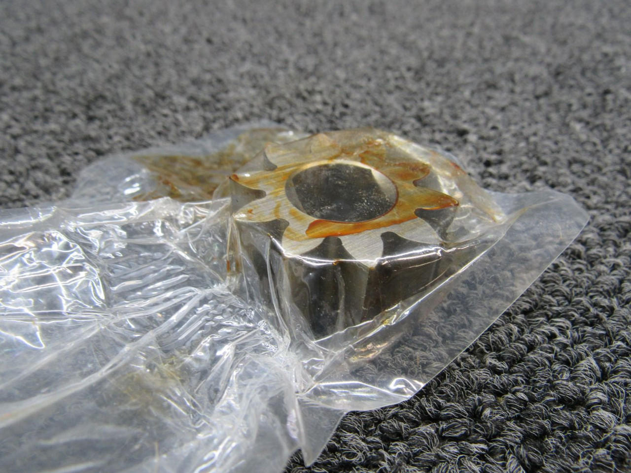 Oil Pump Gear (REFERENCE KIT LW14131) (NOS) (SA)