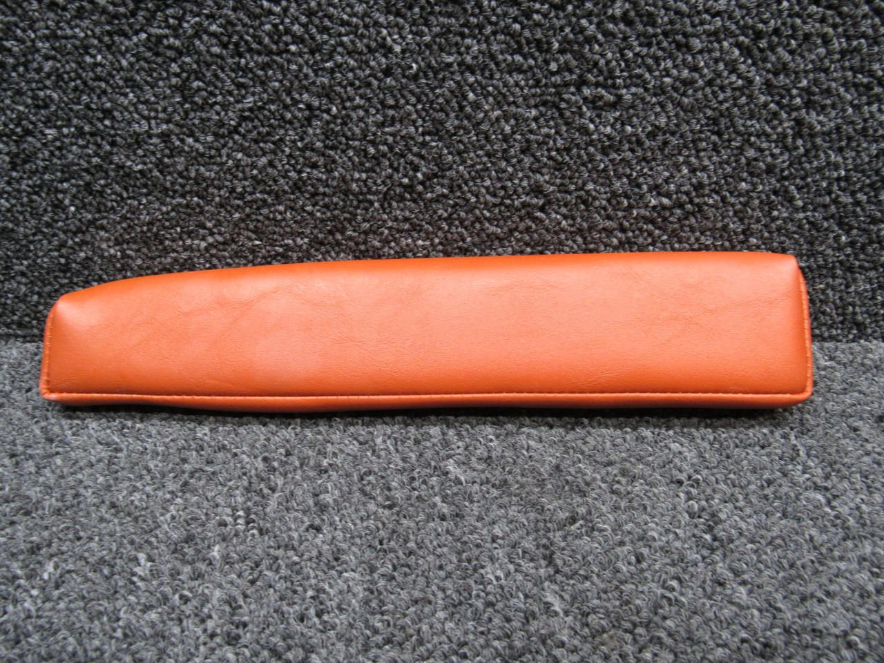 24150094 Cessna 172RG Armrest Aft RH (NEW OLD STOCK) (SA)