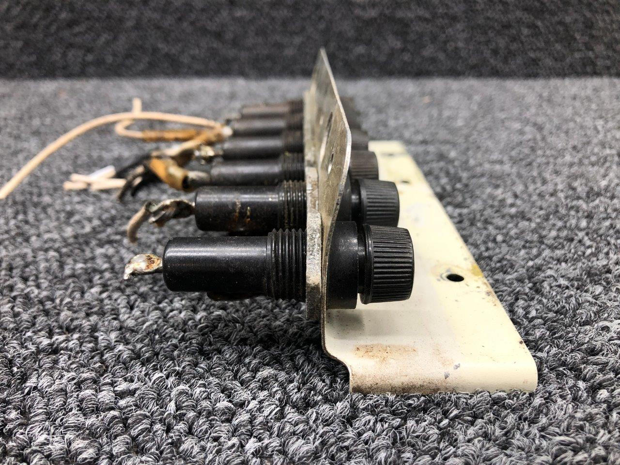 0513042 Cessna 172 Fuse Panel Assembly W/ Replacement Fuses