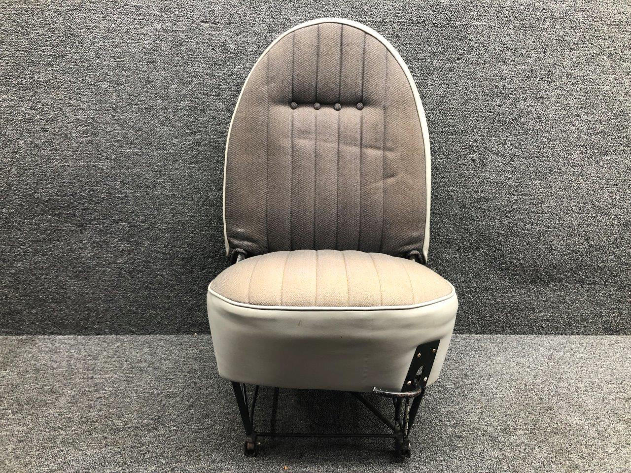 05001048 Cessna 172 Front Seat Assembly RH (Rails 11")