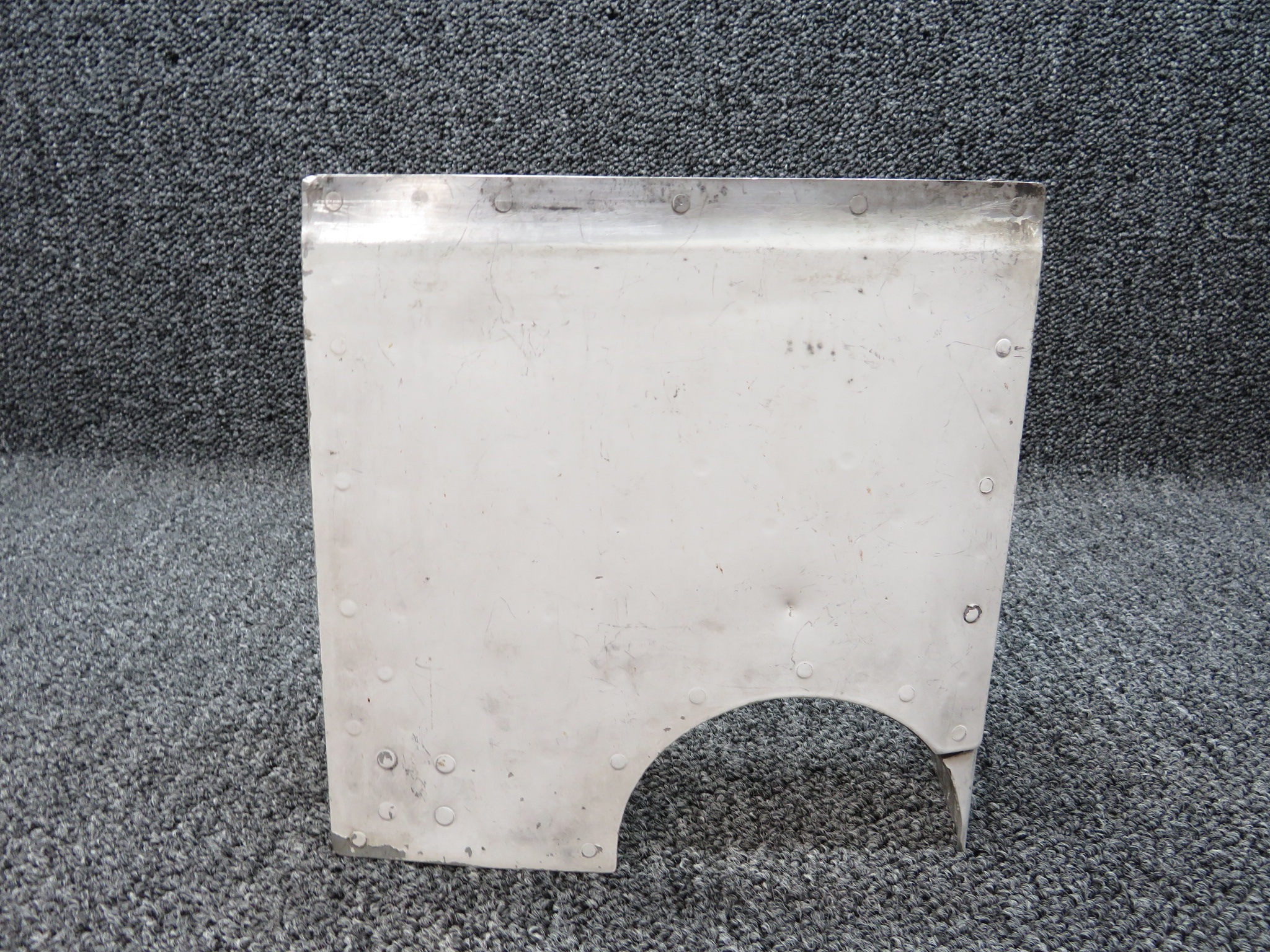 2252012-13 Cessna R182 Cowl Flap Assembly LH (White)