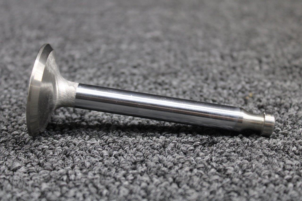 LW16740 Exhaust Valve (NEW OLD STOCK) (SA)