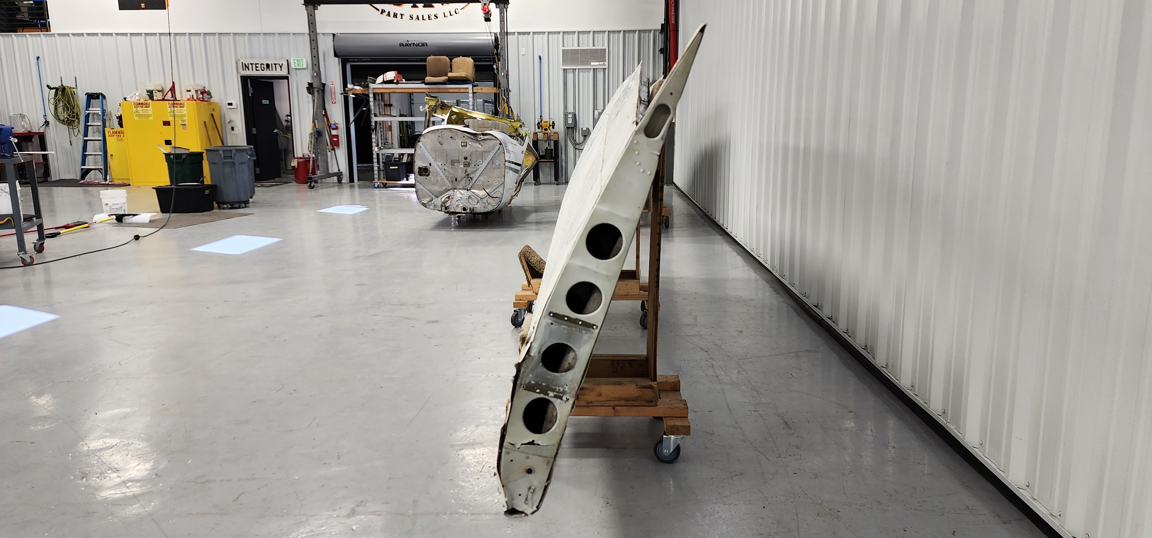 0523080-7 Cessna 172RG Wing Structure Assembly LH (Damaged)