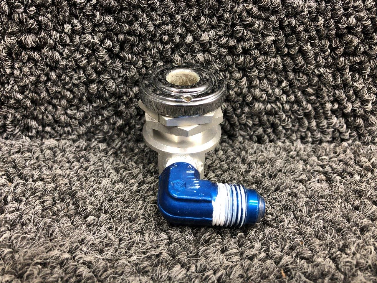 C166006-0202 Cessna 421C Oxygen Outlet Valve Assembly (Angled)