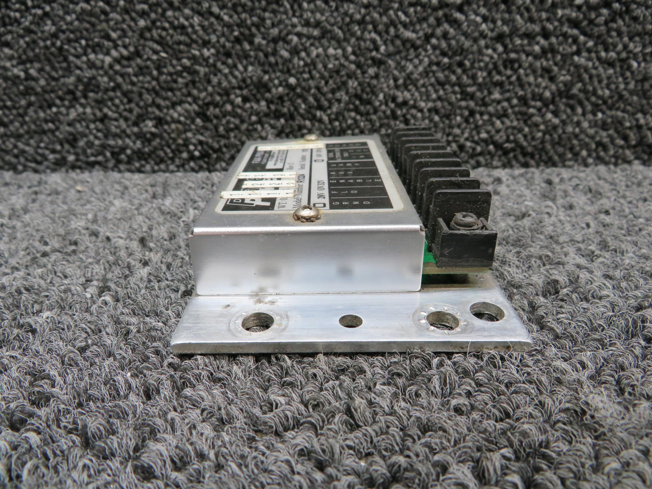 R1224 Plane Power Alternator Voltage Regulator (Volts 14)