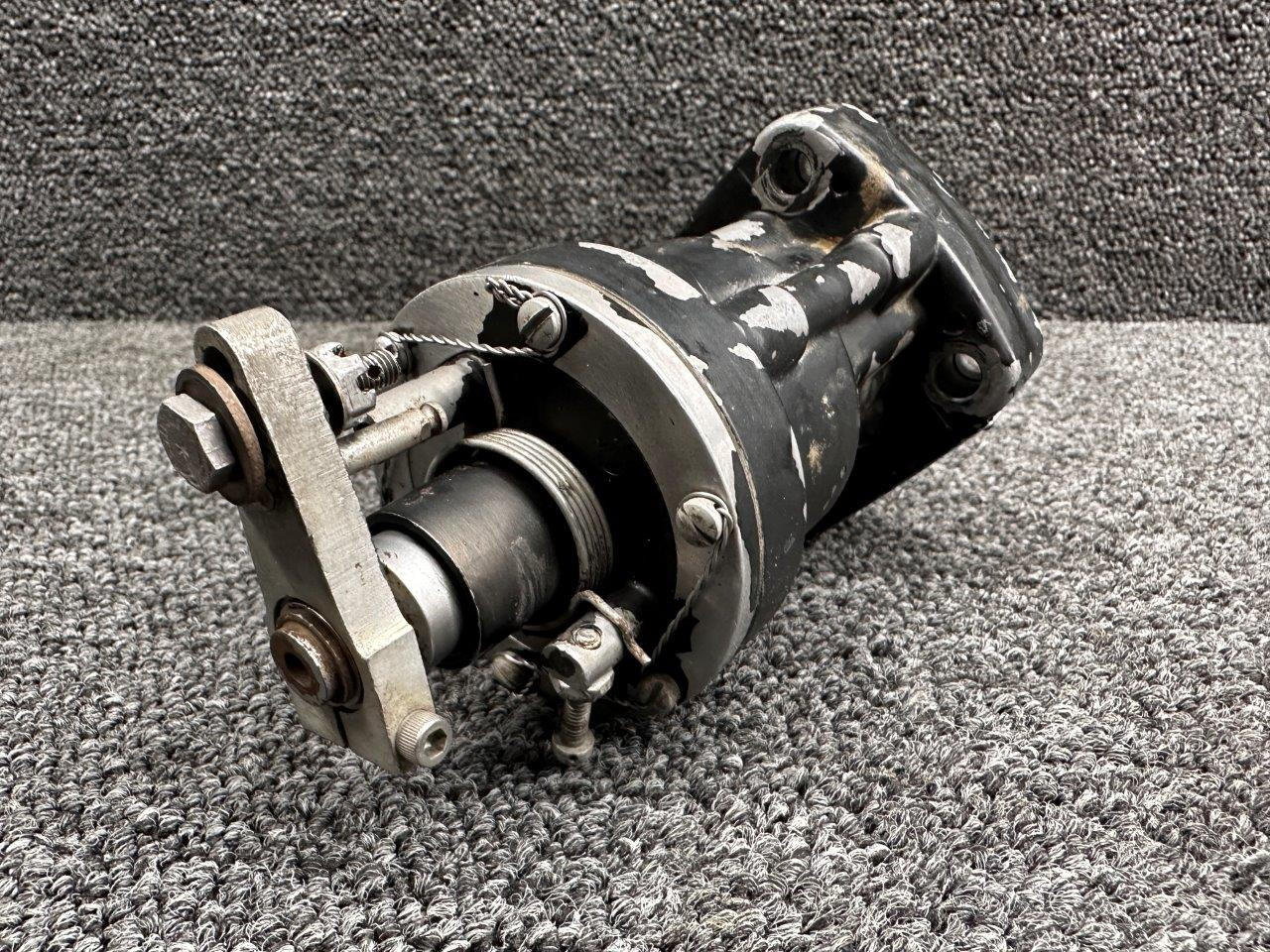 C290D3F/T20 Continental TSIO360LB1B McCauley Propeller Governor Assembly