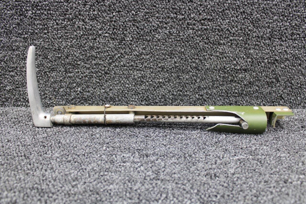 081315055, 071307037 Cessna 172L Parking Brake Handle Assembly with Angle