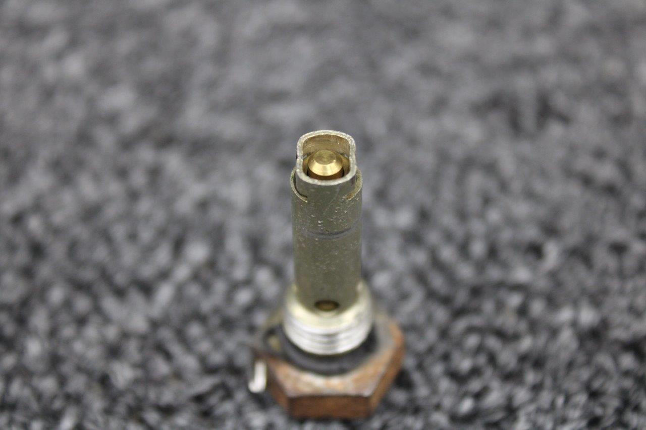 S21062 Cessna 172L Fuel Drain Valve