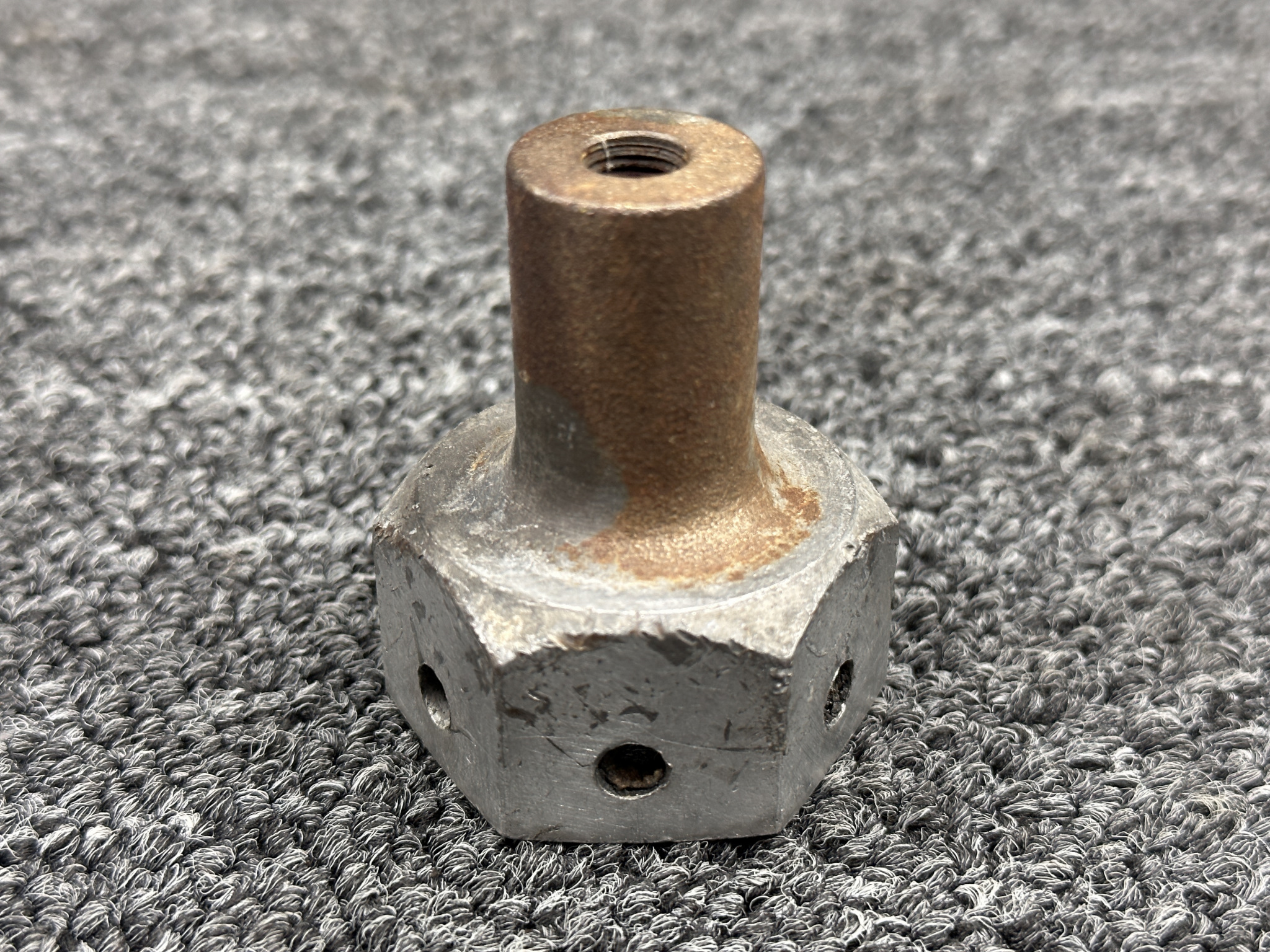 0741047-1 (Use: 0741047-3) Cessna 172 Main Gear Axle Nut