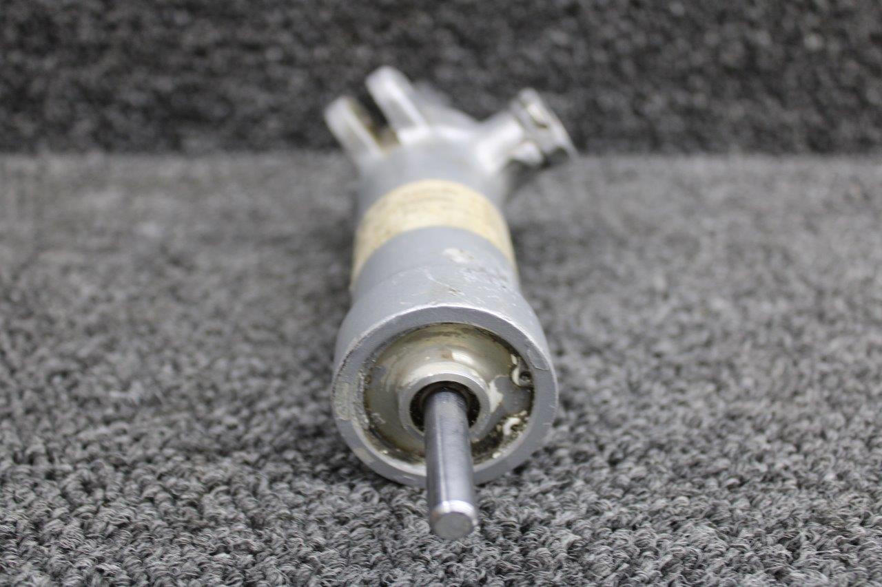 08424008 Shimmy Dampener Assembly for Cessna 172