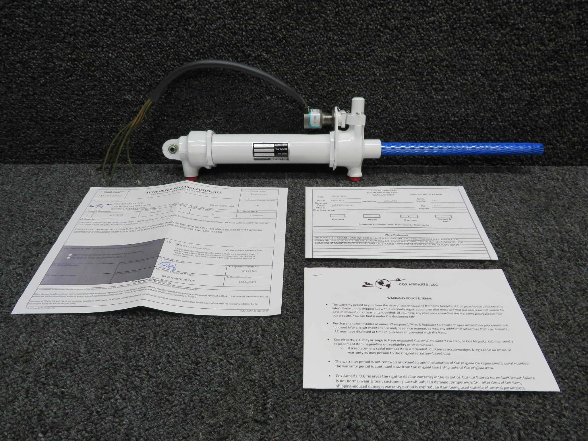 9910139-3 (Use: 9910139-9) Cessna 421C Nose Gear Actuator with