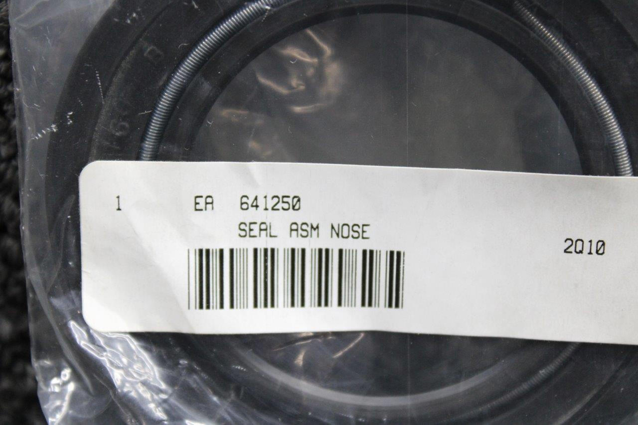 641250 Continental Crankshaft Seal New Old Stock