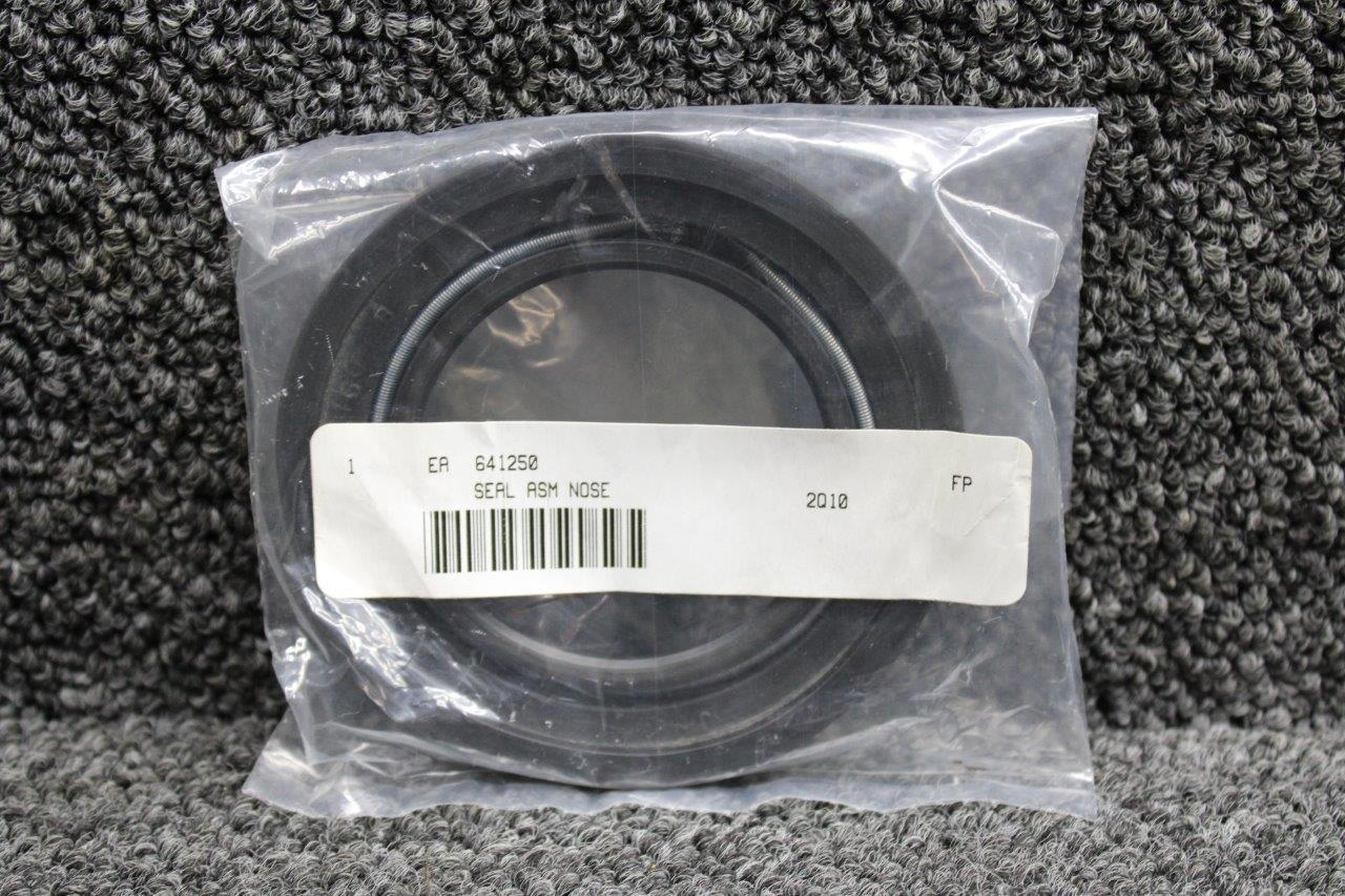 641250 Continental Crankshaft Seal New Old Stock