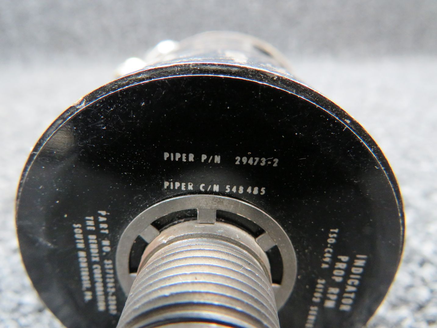 ✩.*˚　13579　✩.*˚ 548-485 (ALT: 3571262-2307) Bendix Propeller RPM Indicator