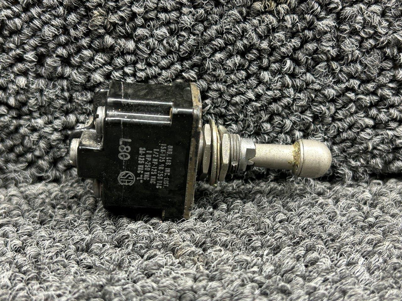 MS25126-E1, MS25125-E3 Cessna Citation 550 Position Toggle Switch Set ...