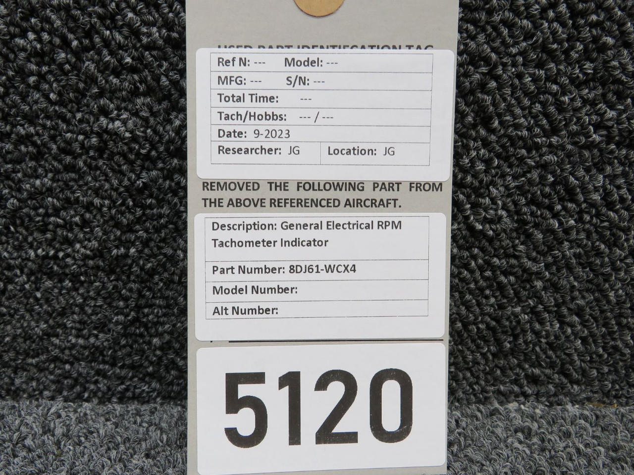 8DJ61-WCX4 General Electrics Electrical RPM Tachometer Indicator